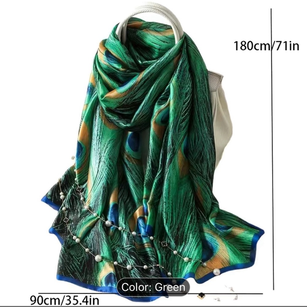 🔥 Gorgeous Peacock 🦚 Patterned Shawl/Scarf. 🔥